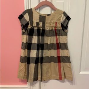 Authentic BNWOT classic print Burberry 3T dress